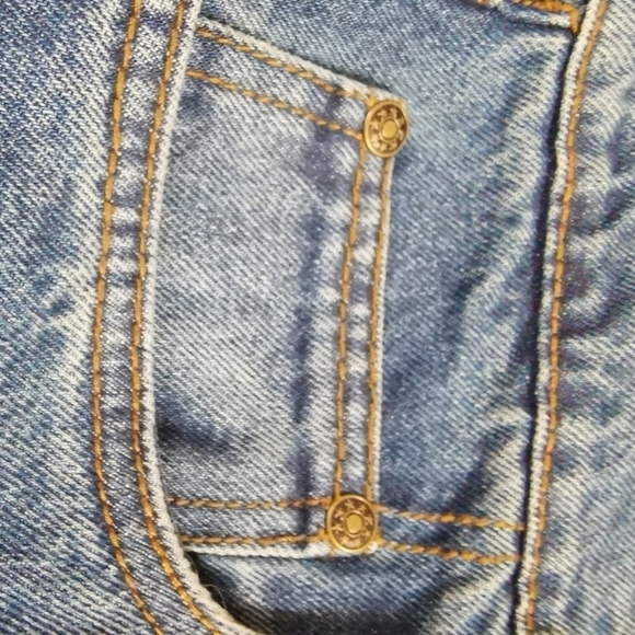 New Mountain Ridge Jeans - Picture 3 of 10